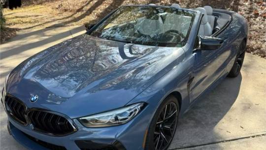 2022 BMW M8