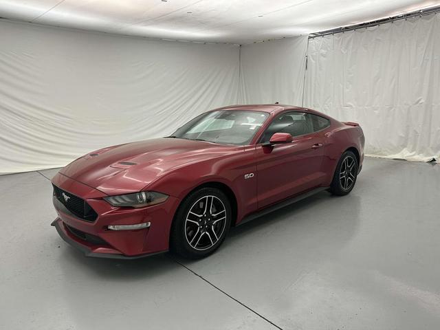 2022 ford mustang gt