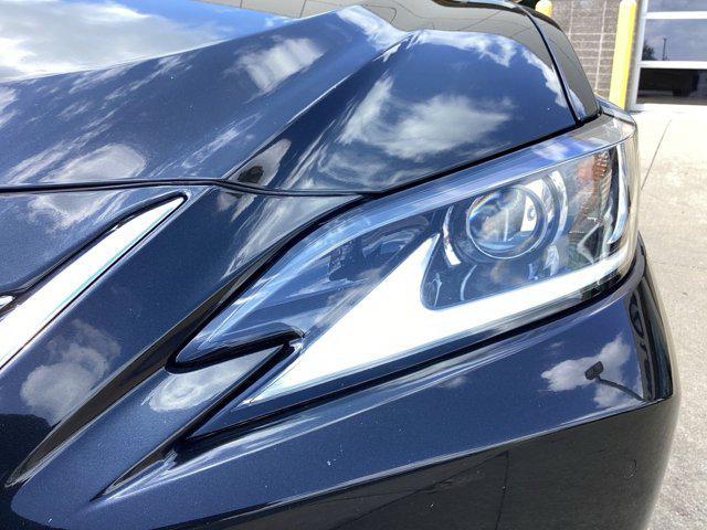 2021 lexus es 350 base