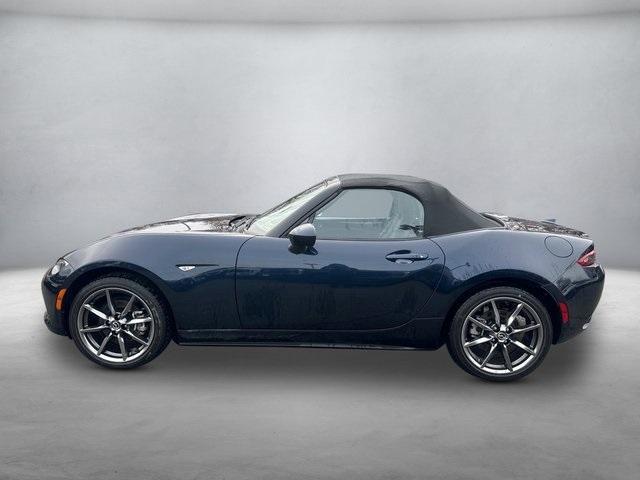 2021 mazda mx-5 miata grand touring