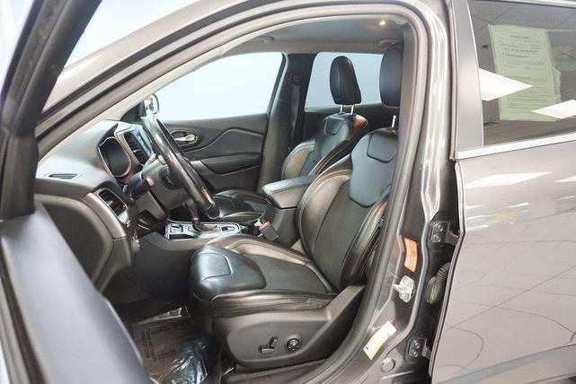 2019 jeep cherokee latitude plus
