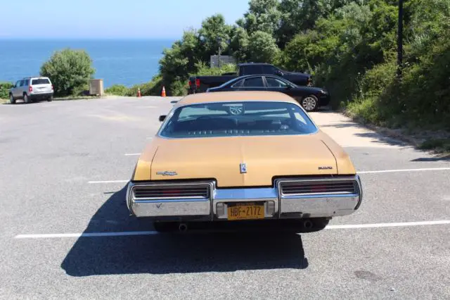 1973 buick lesabre ,sedan,19k orig miles,455-4.factory headers,a/c,tilt,cruise