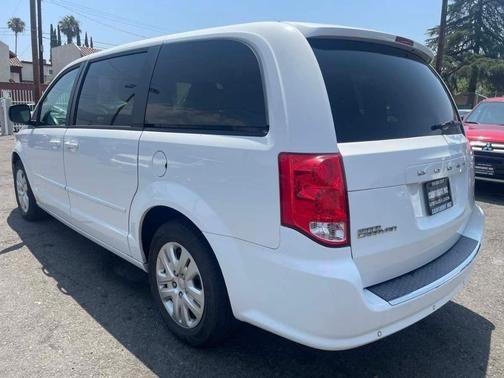 2017 dodge grand caravan
