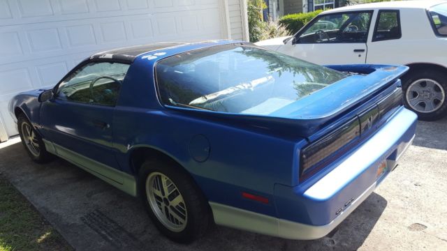 1987 pontiac trans am actual miles 151, 684 strong engine and tranmission