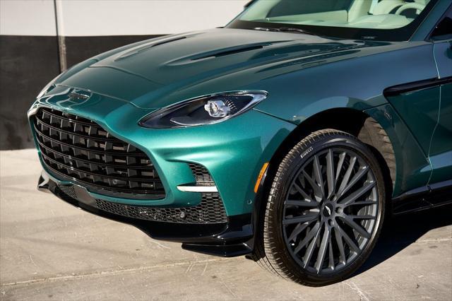 2024 aston martin dbx 707