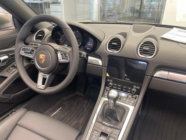 2024 porsche 718 boxster style edition