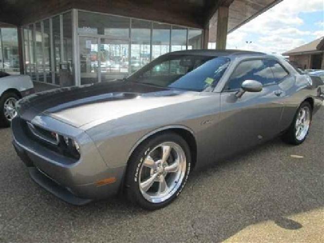 2012 dodge challenger in evansville, in