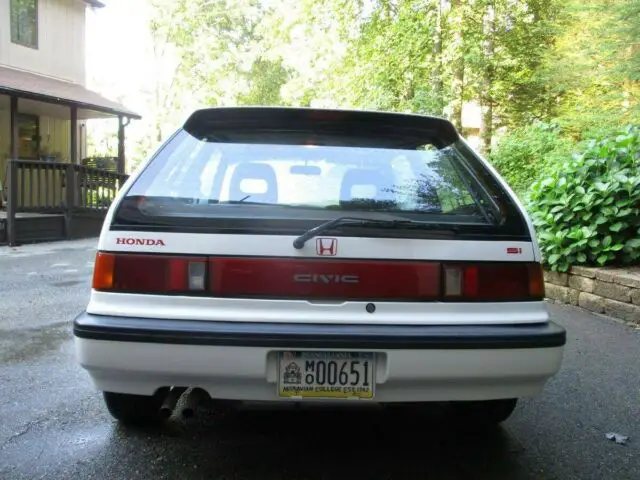 1989 honda civic si 2 door hatchback with sun roof