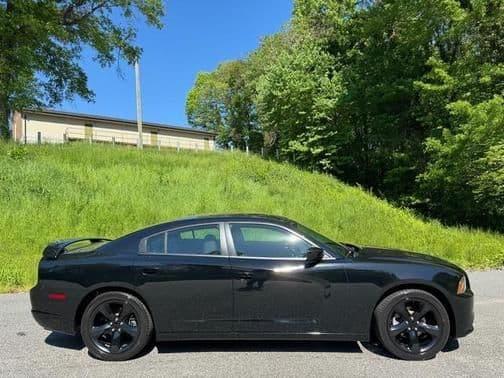 2014 dodge charger sxt in blackburn, north carolina