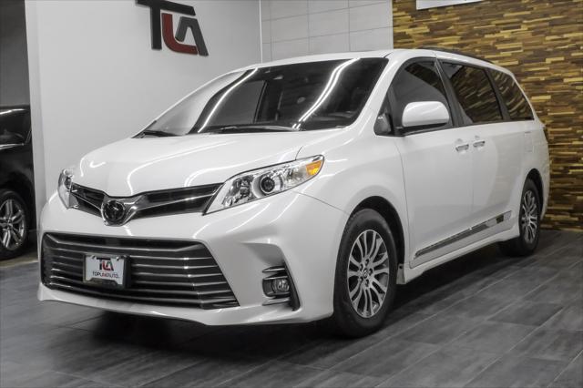 2019 toyota sienna xle