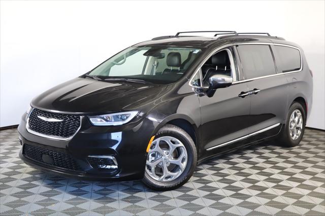 2022 chrysler pacifica limited