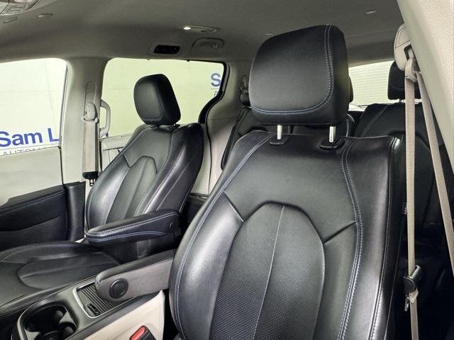 2021 chrysler pacifica touring l