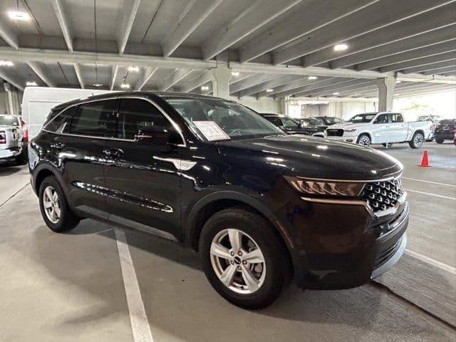 2023 kia sorento lx in hialeah, florida