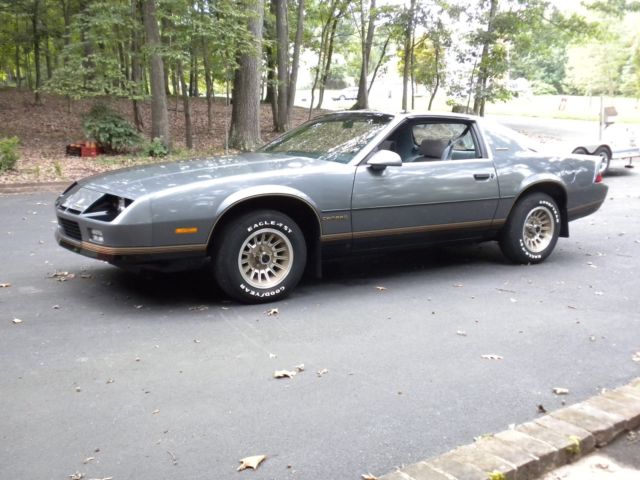 1986 chevy camaro berlinetta 20,000 *original miles* excellent not z28 iroc