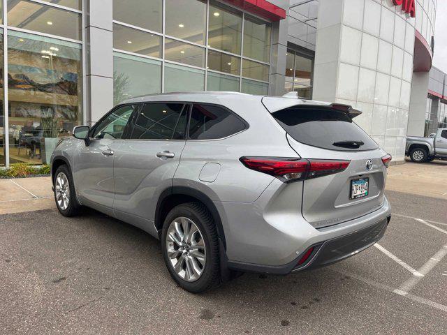 2022 toyota highlander hybrid limited