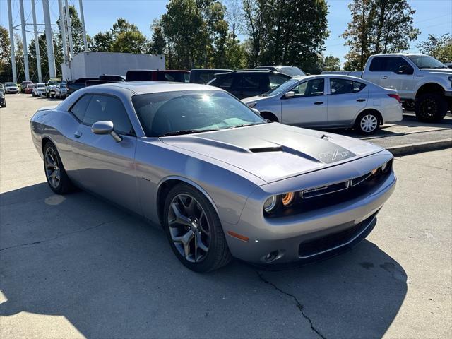 2015 dodge challenger r/t plus
