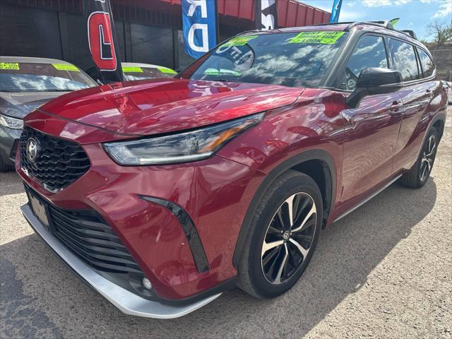 2021 toyota highlander xse