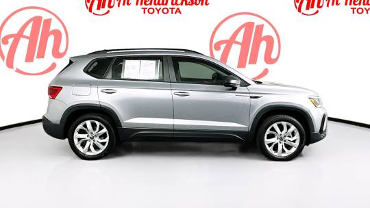 2023 Volkswagen Taos