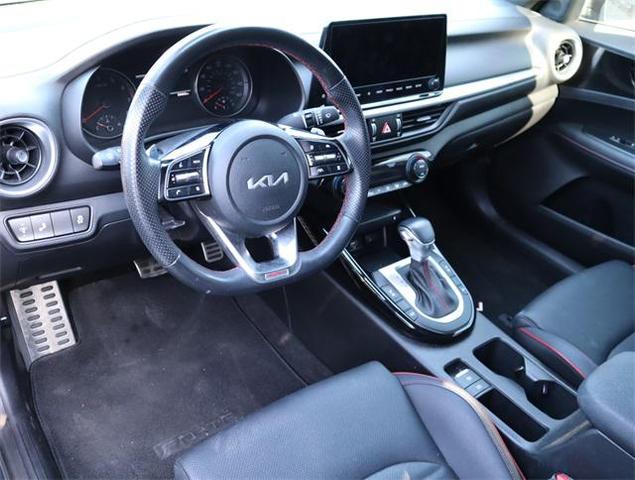 2023 kia forte gt