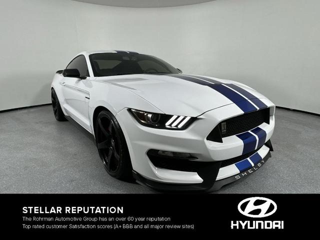 2017 ford shelby gt350 base