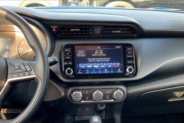 2024 nissan kicks sv