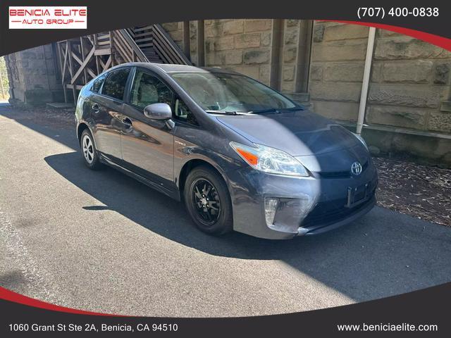 2015 toyota prius two