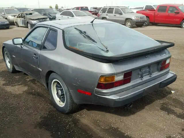 1985 porsche 944 coupe 2-door 2.5l