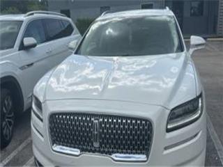 2022 Lincoln Nautilus standard