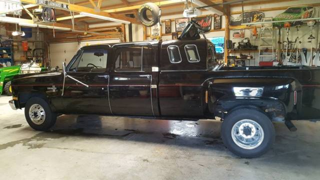 1988 chevrolet silverado crew cab dually sleeper cab