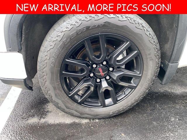 2022 gmc sierra 1500 elevation