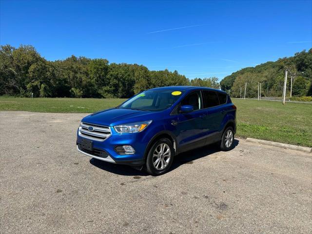 2019 ford escape se