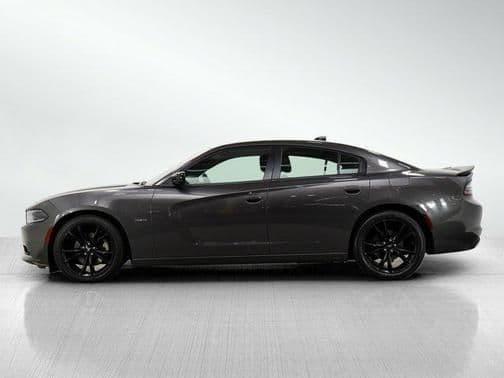 2017 dodge charger r/t in south saint paul, minnesota