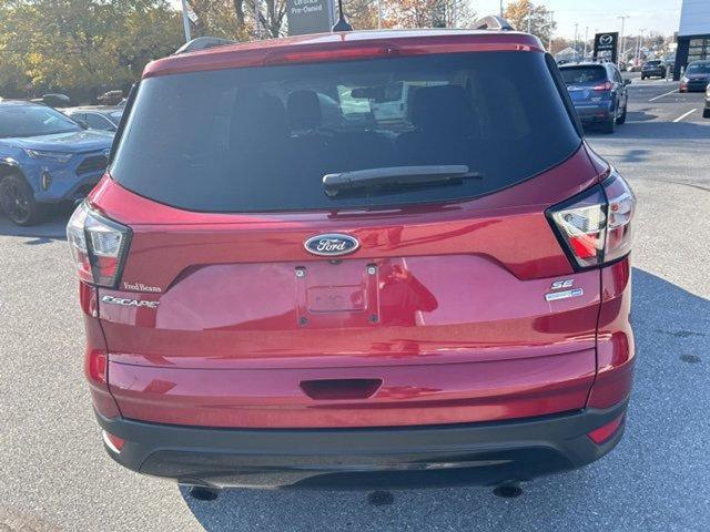 2018 ford escape se