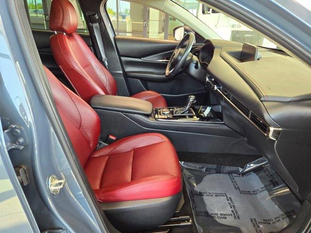 2022 mazda cx-30 2.5 s carbon edition