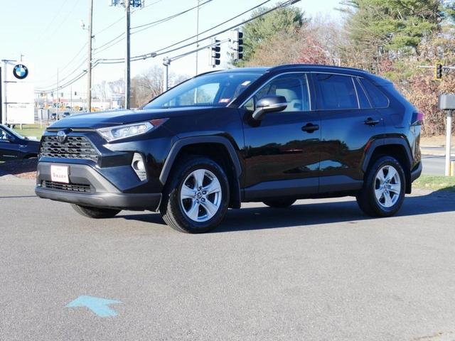 2019 toyota rav4 xle