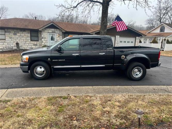 2006 dodge ram in valley park, missouri