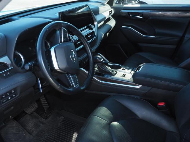 2021 toyota highlander hybrid platinum