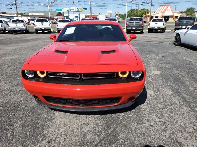2023 dodge challenger sxt