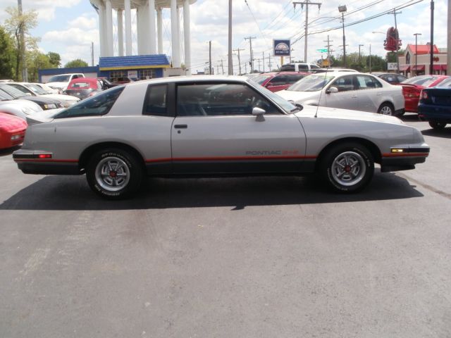 rare grand prix aerocoupe 2+2