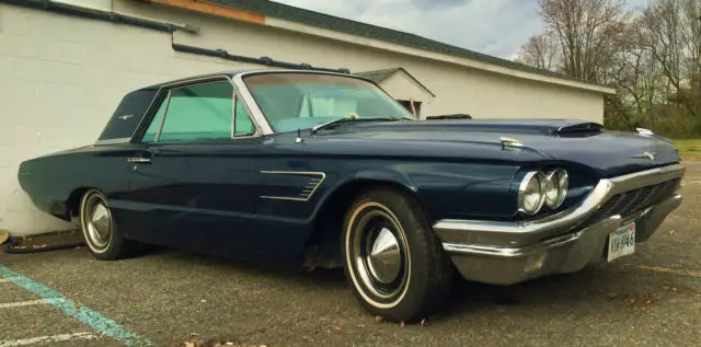 1965 ford thunderbird landau 390 engine v8 > 50k miles new paint/tires