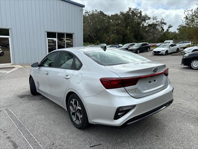 2020 kia forte lxs