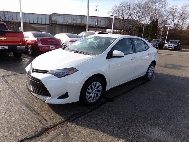 used 2018 toyota corolla le milwaukee, wi 53209 for sale in milwaukee, wisconsin