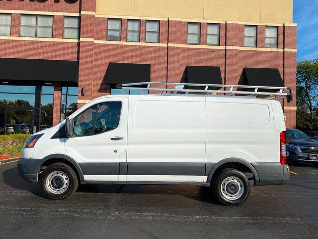 2017 ford transit-250 base
