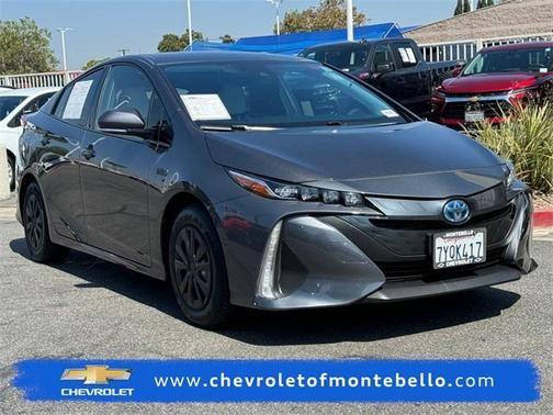 2017 toyota prius prime