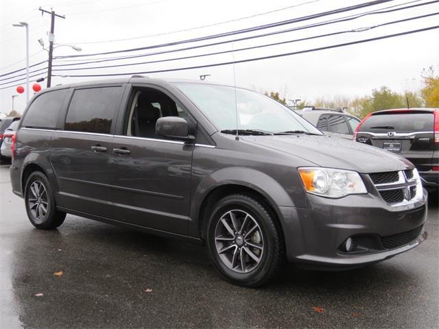 2017 dodge grand caravan sxt sxt 4dr mini-van for sale in middletown, connecticut