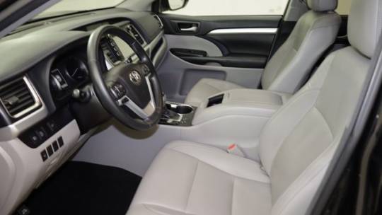 2017 Toyota Highlander