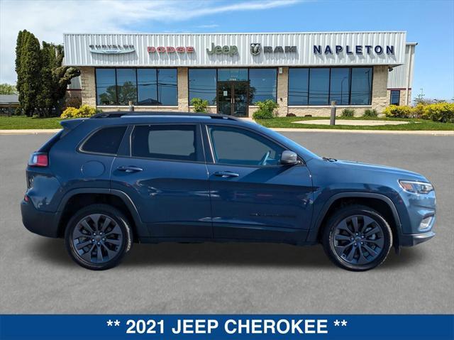 2021 jeep cherokee latitude lux