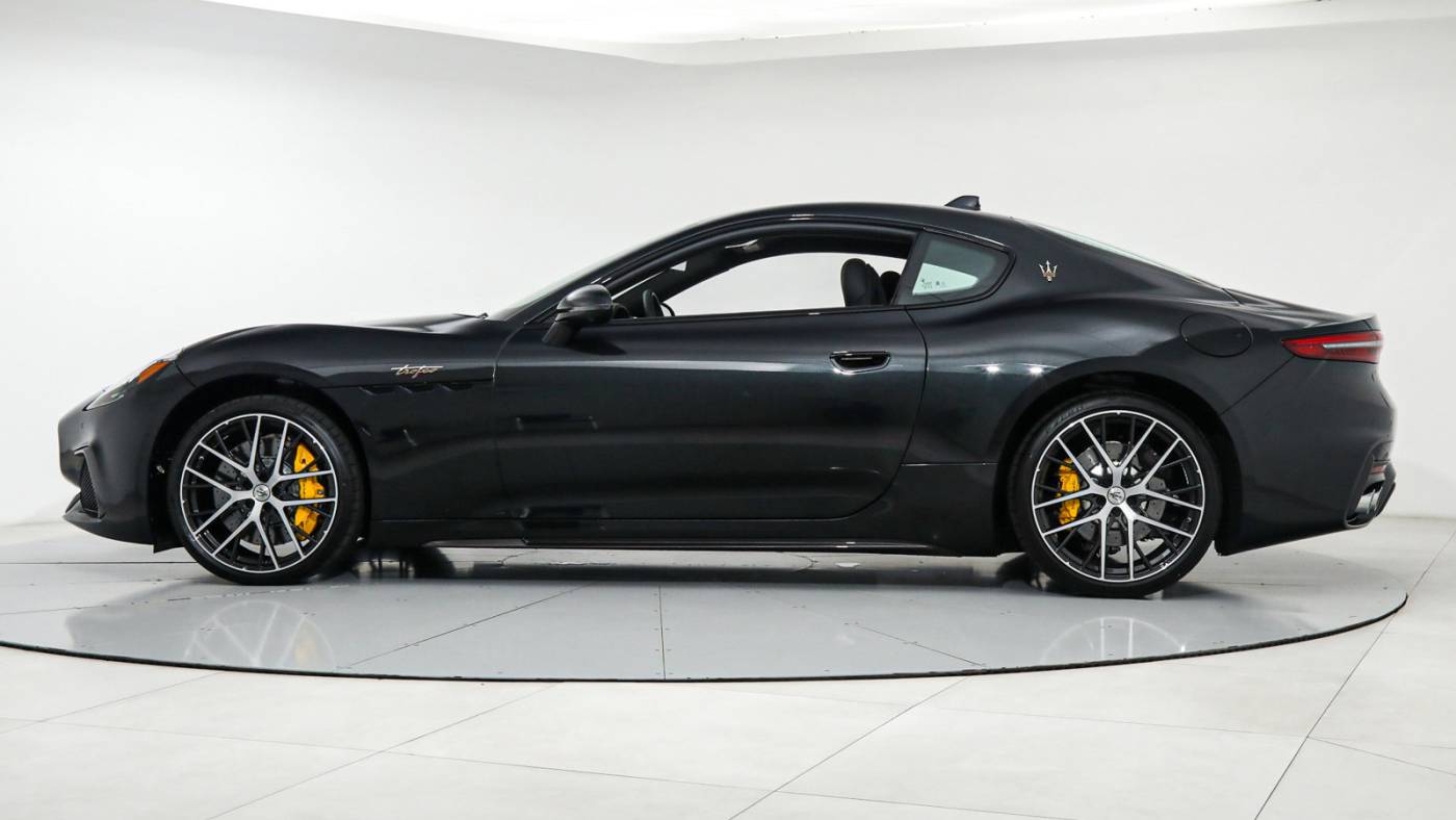 2024 maserati granturismo trofeo