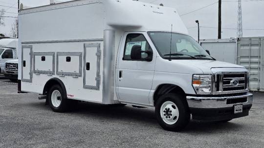 2025 Ford E-Series e-350sd base