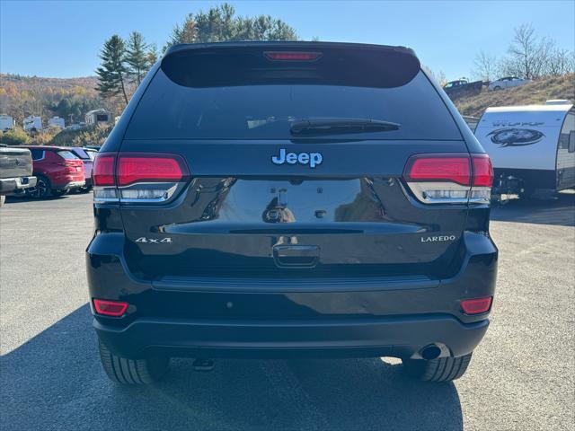 2021 jeep grand cherokee laredo